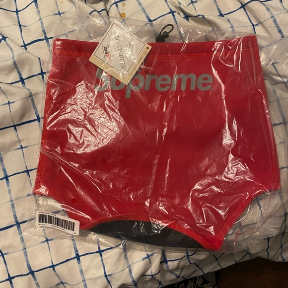 Supreme wind stopper gaiter fw23 - Picture 6 of 6